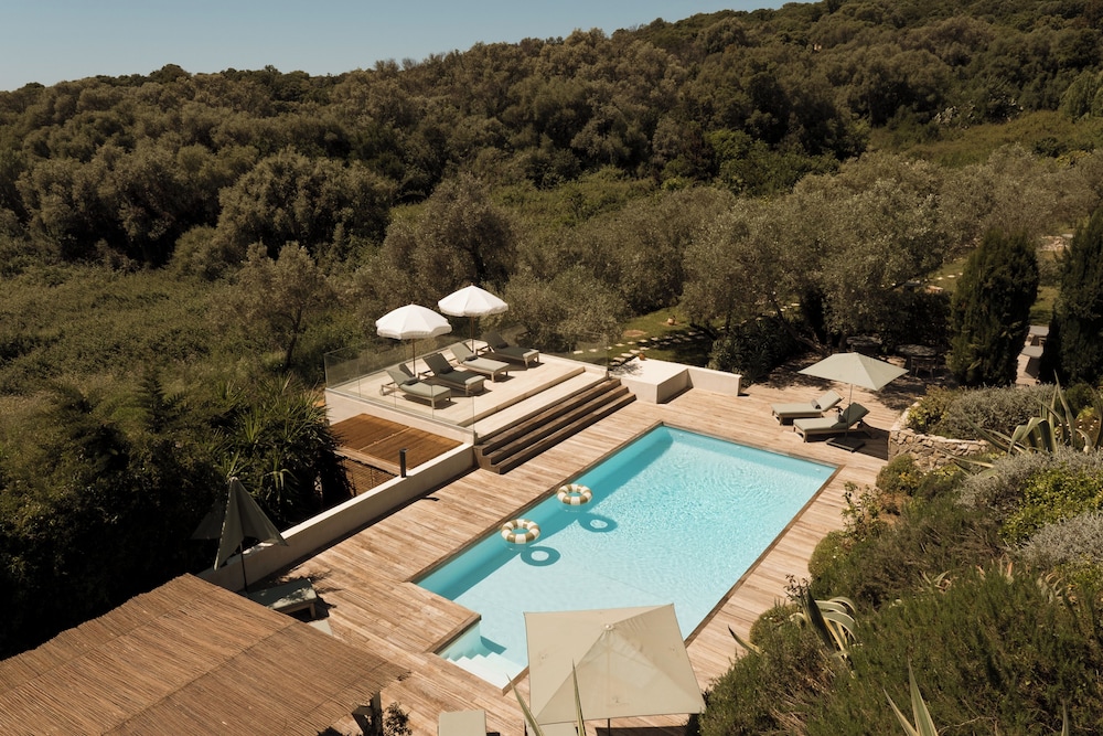 Hostellerie Du Moulin Des Oliviers 27/49