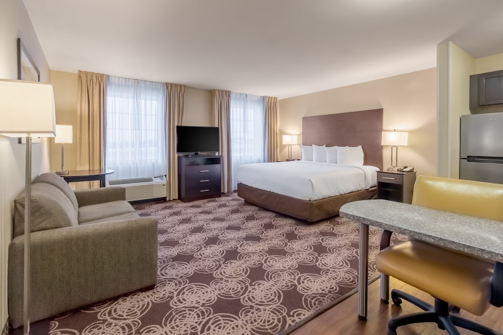 Landmark Suites 19/50