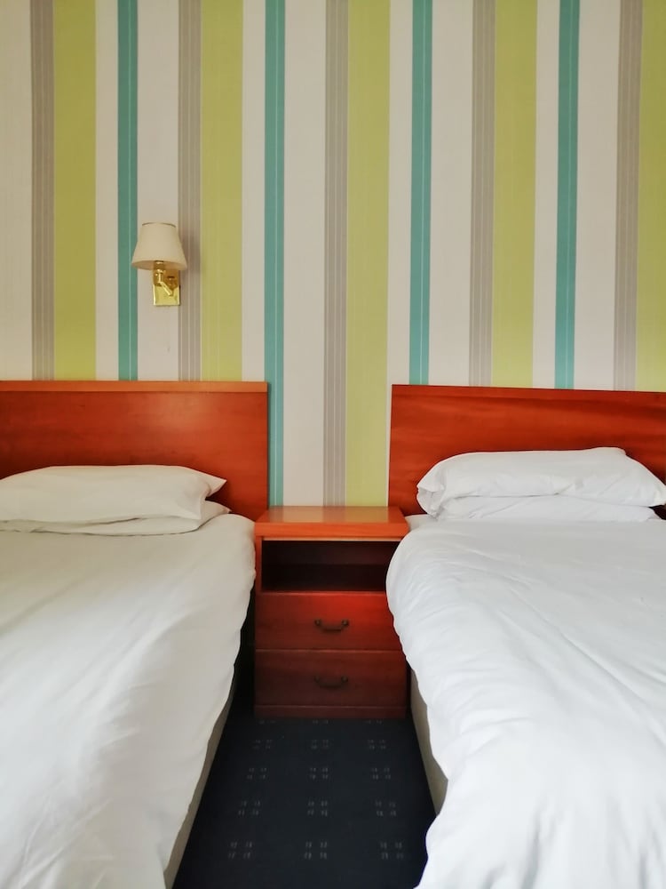 Bourne Hall Hotel 16/47
