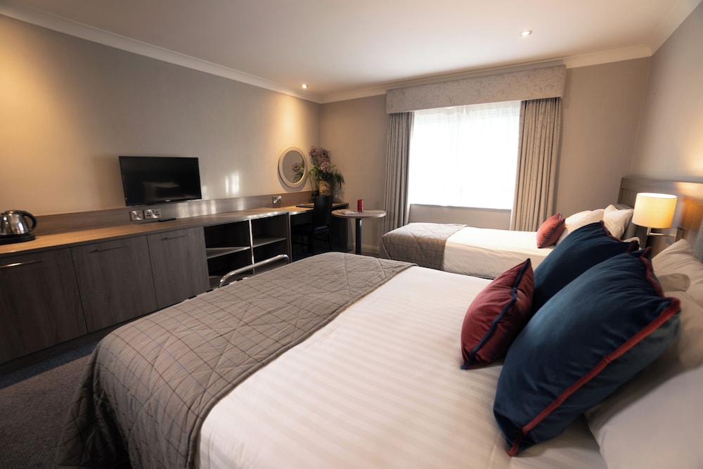 Seagoe Hotel 6/34