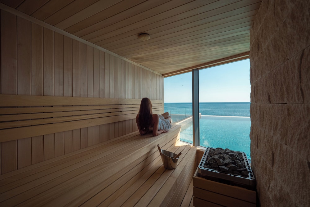 Sea Star Hotel 18/50