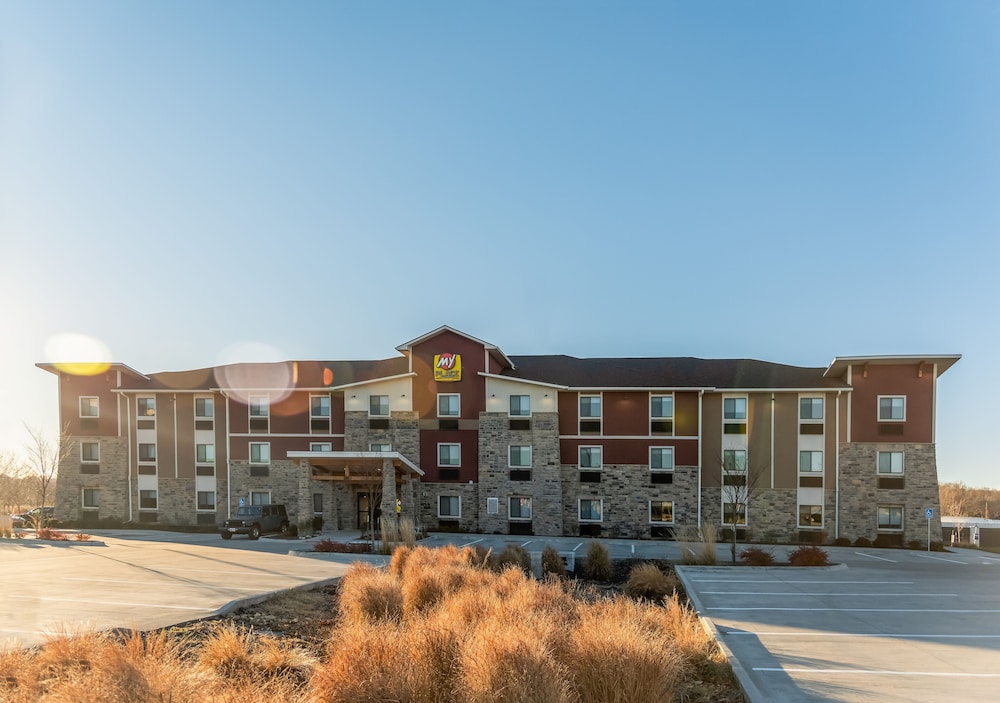 My Place Hotel-Overland Park, KS 1/40
