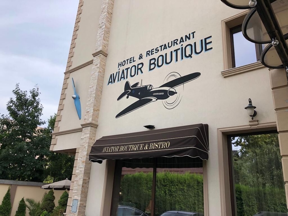 AVIATOR BOUTIQUE OTOPENI 1/37