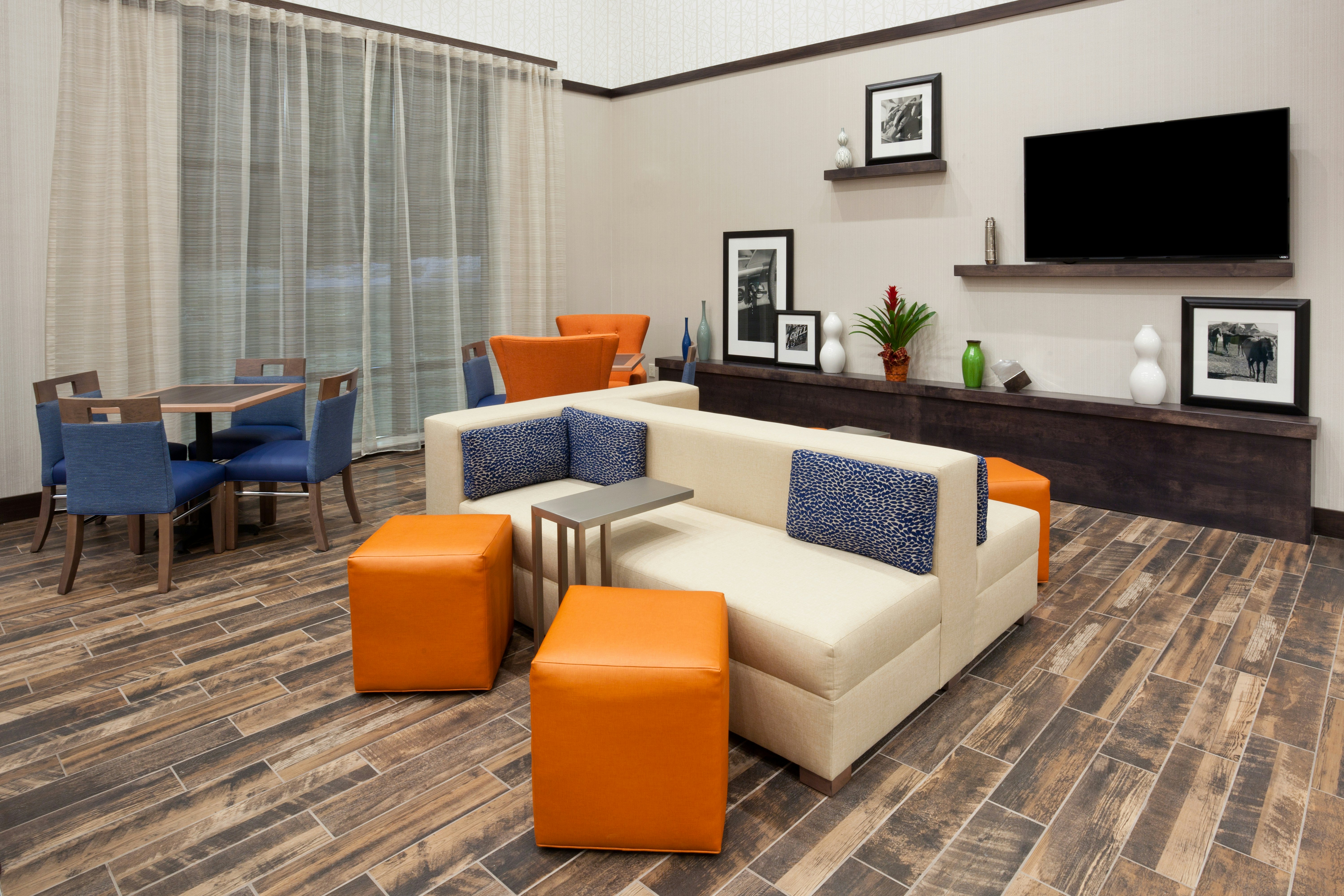 Hampton Inn and Suites Sioux City South 31/44