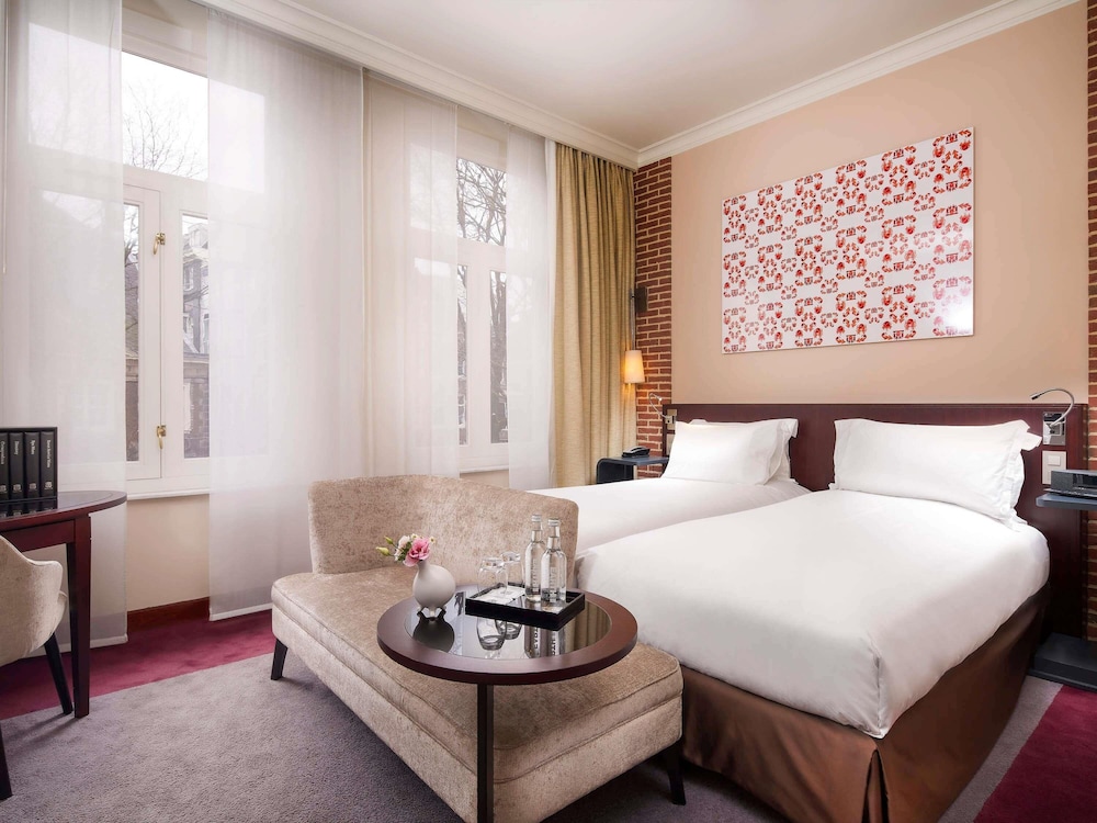 Garden, Superior, Queen Bed, City or Courtyard View
