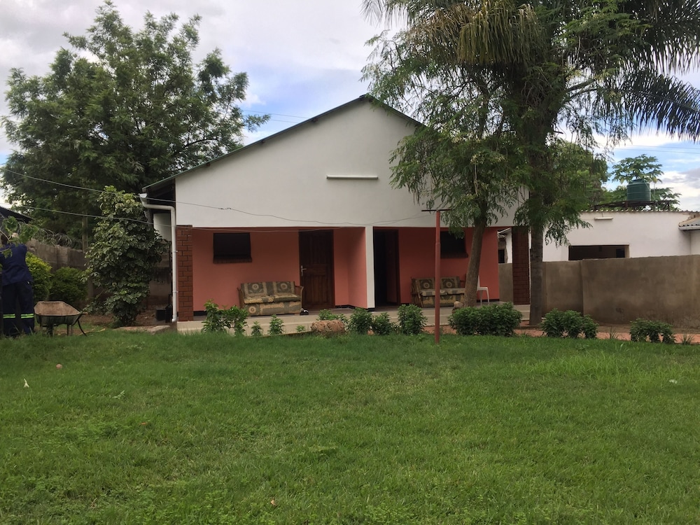 Divine Guest House 19/23