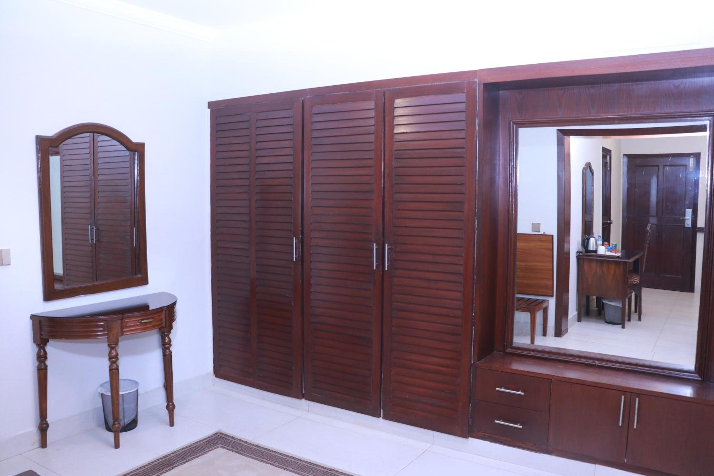 Welcome Hotel Islamabad 31/31
