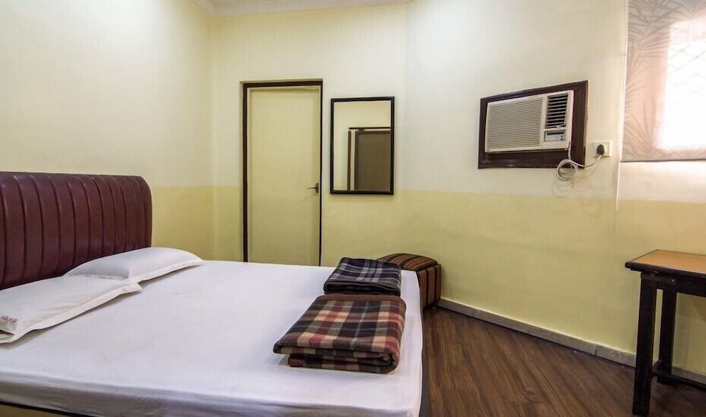 Akash Ganga Hotel 21/48