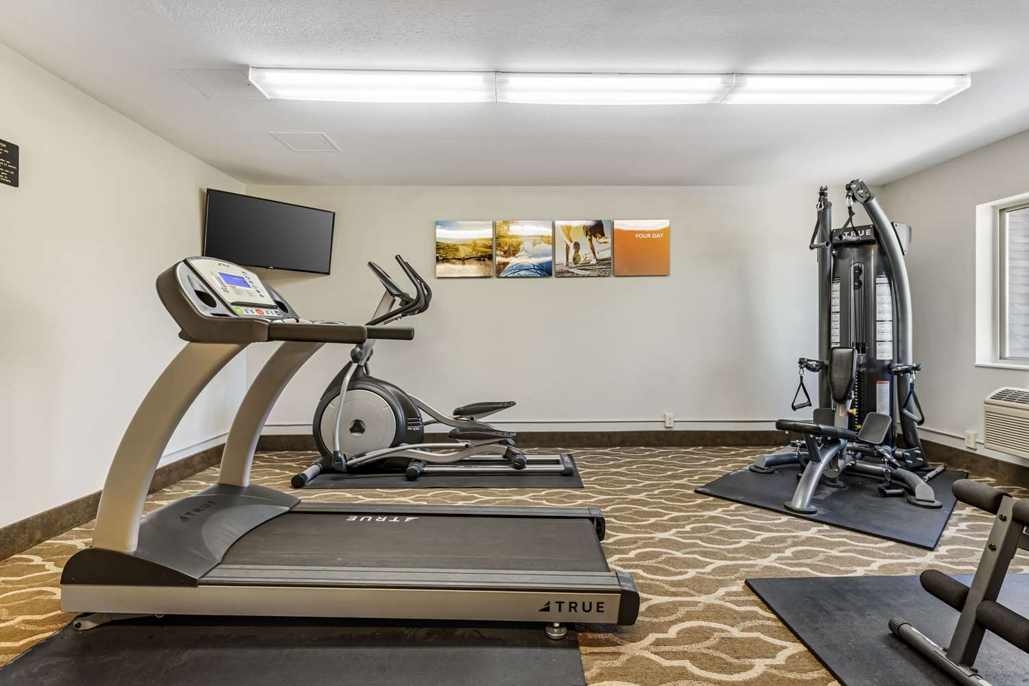 Comfort Inn Albert Lea at Trails Travel Center 24/42