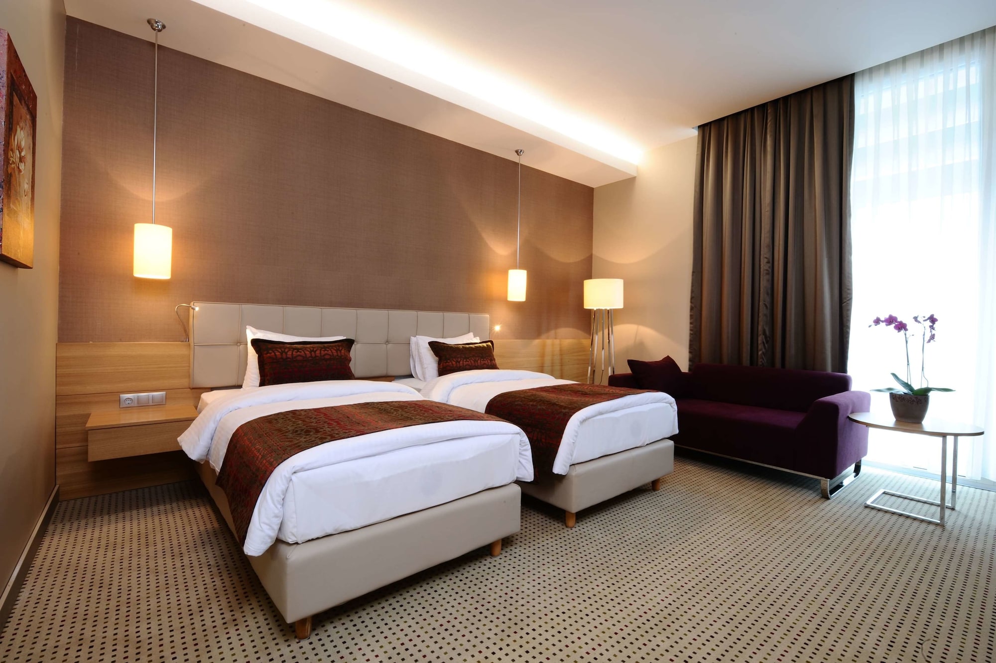 Efficiency, Twin Beds
