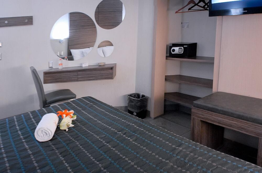 Hotel Expo Abastos 21/71
