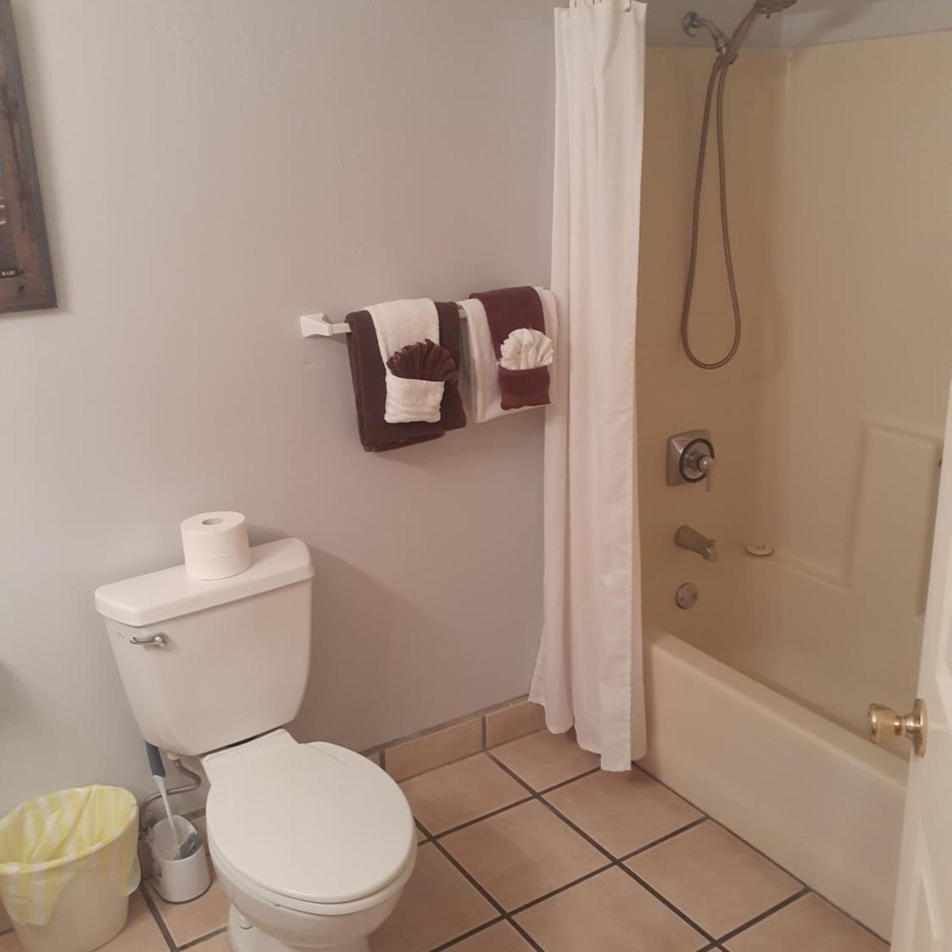 Stagecoach Suites 50/50