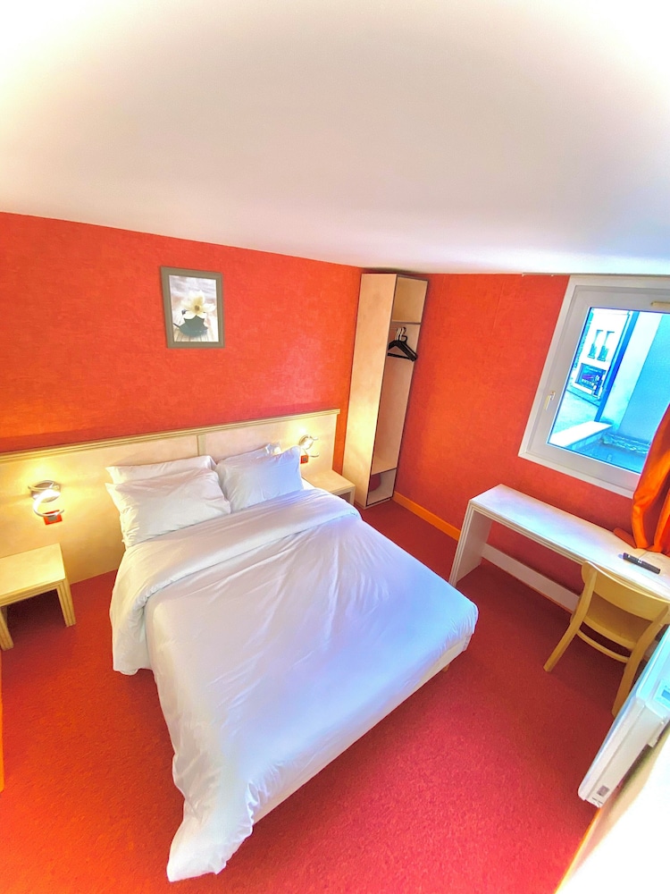 Hotel Le Village 5/22