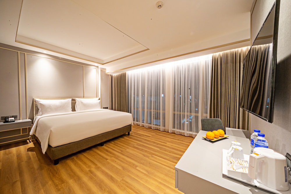 Platinum Tunjungan Hotel 15/50