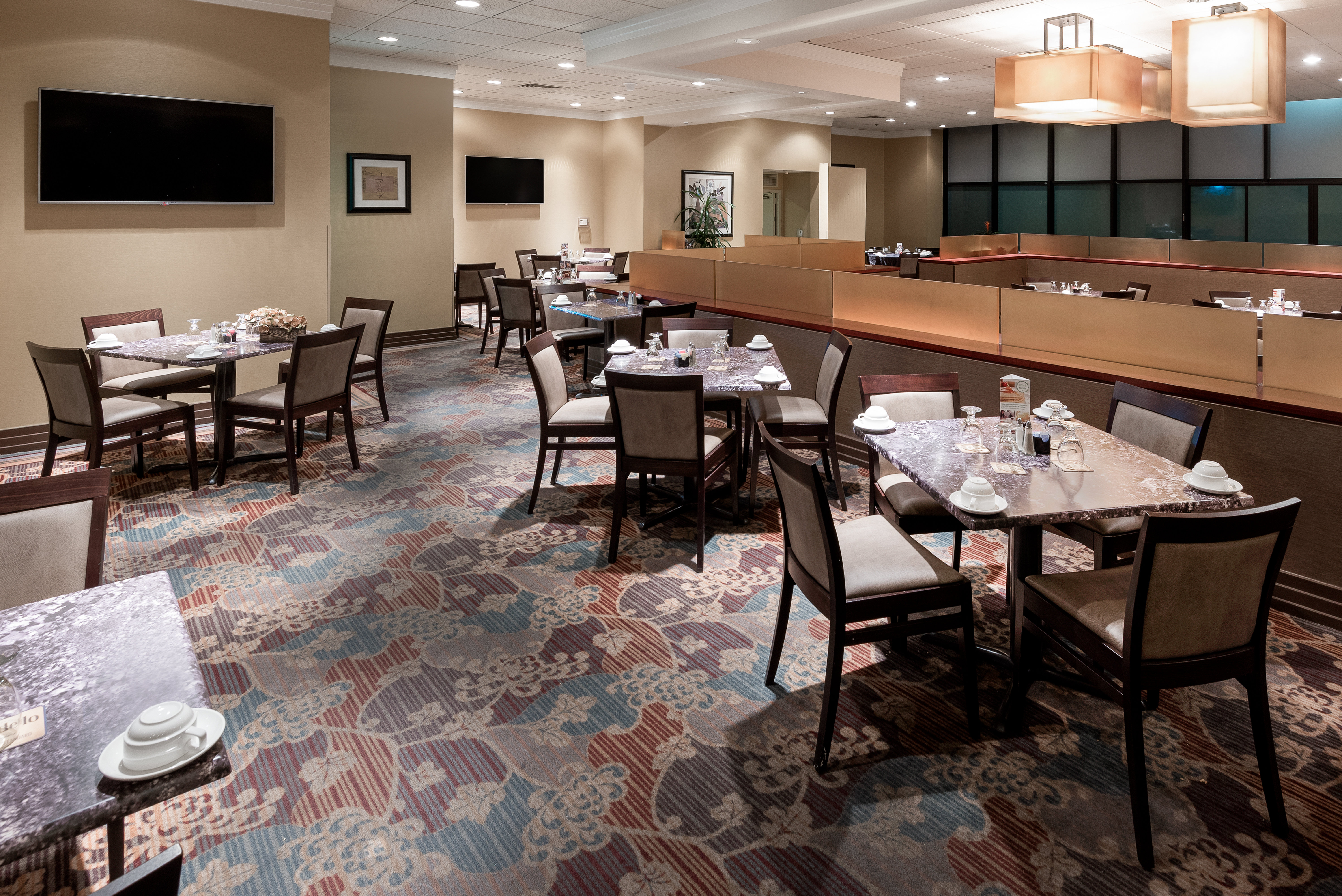 Holiday Inn Torrance 66/72