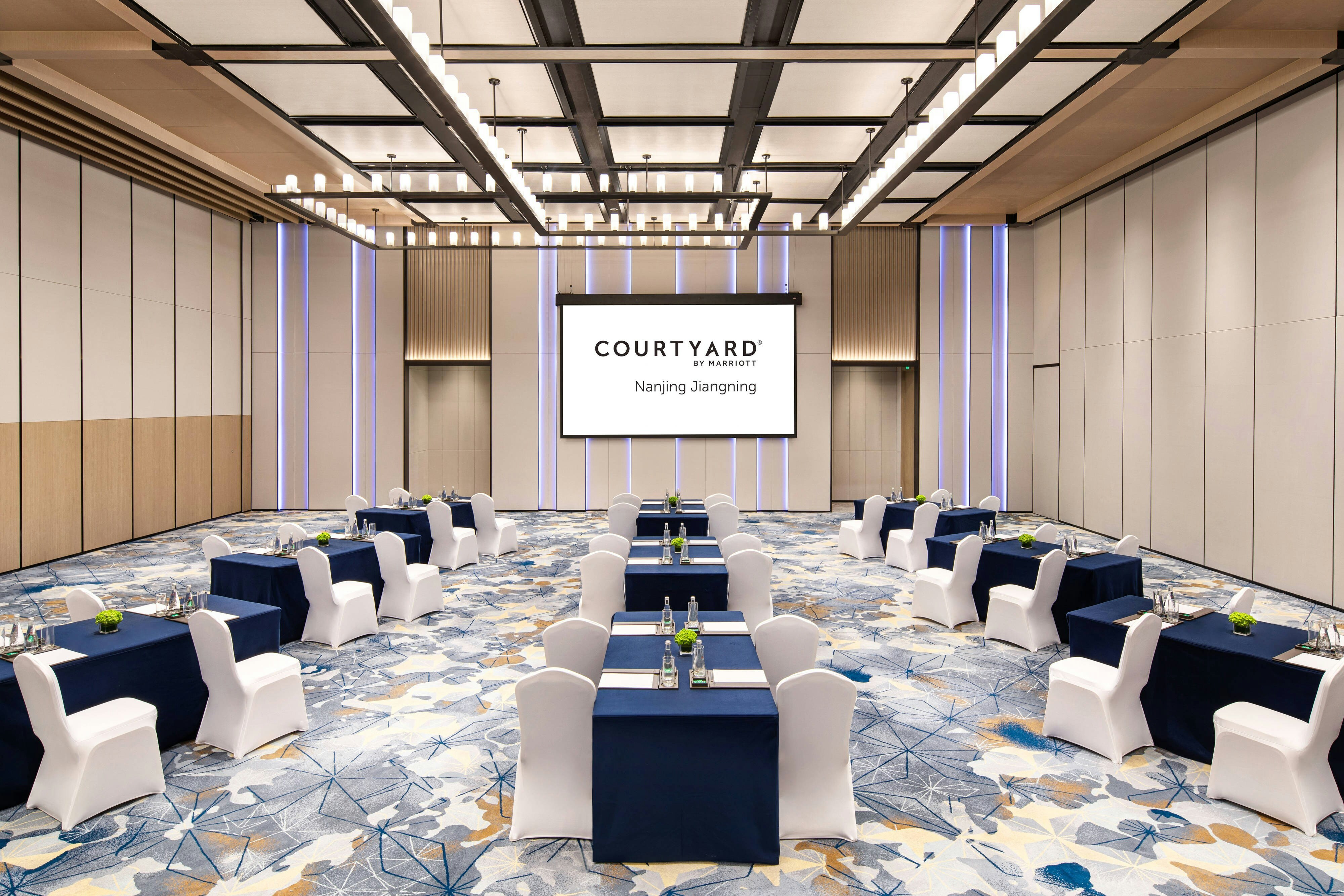 Courtyard by Marriott Nanjing Jiangning 12/17