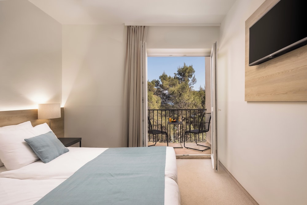 Aminess Senses Hvar Resort 8/66