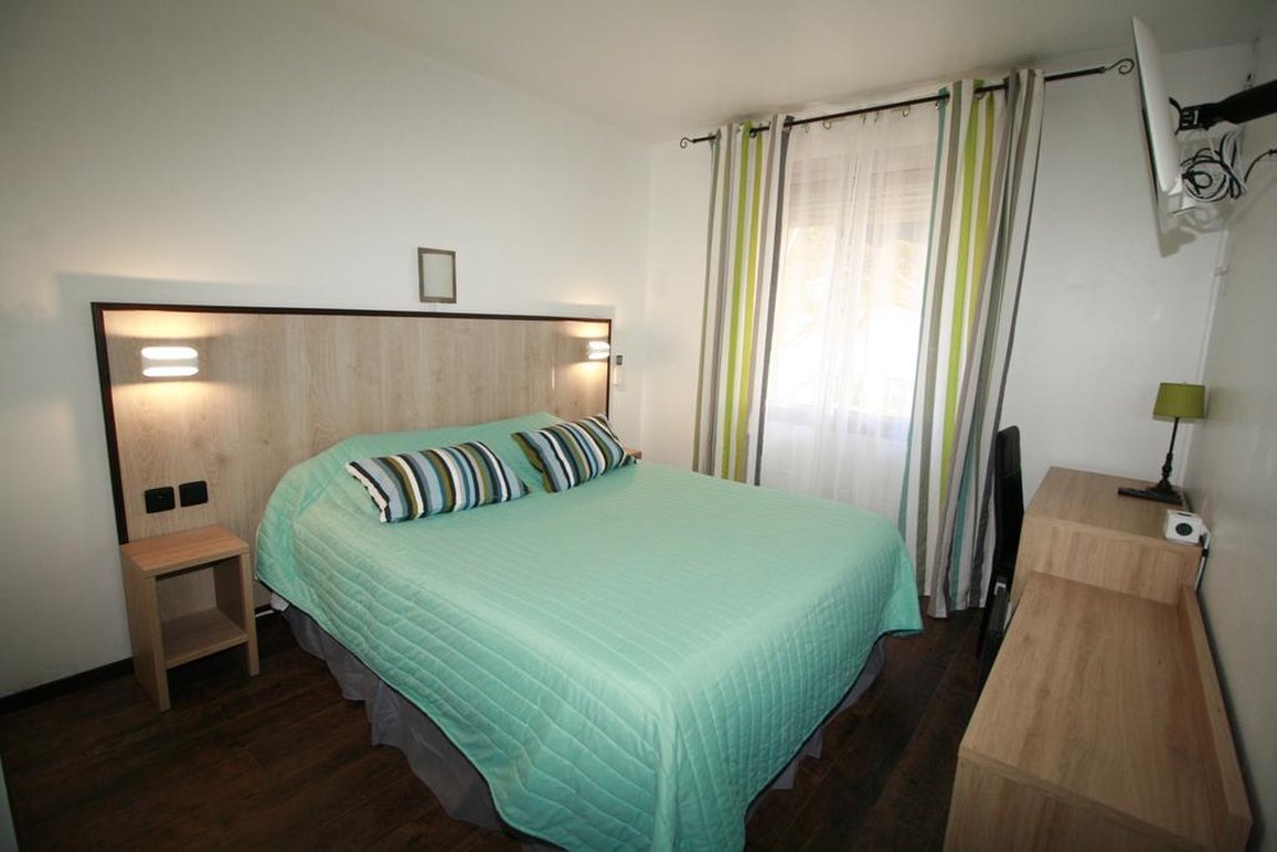Hotel Azur 1/8