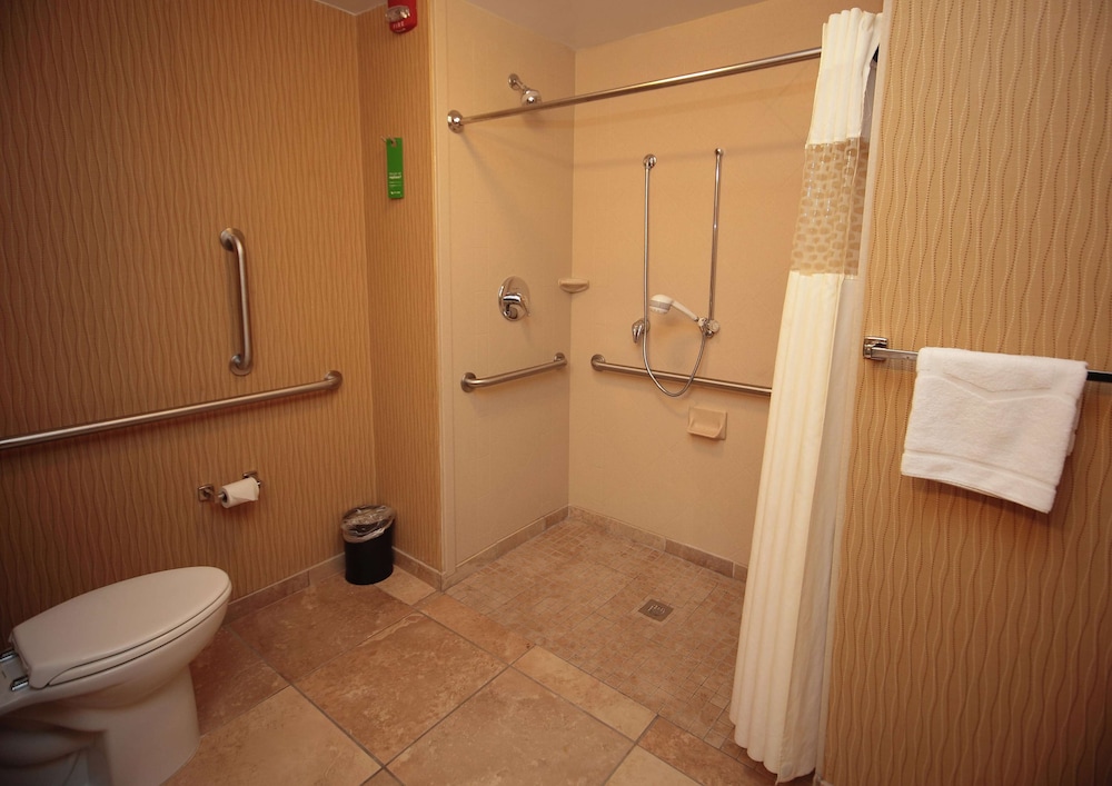 Hampton Inn Milan, TN 10/30