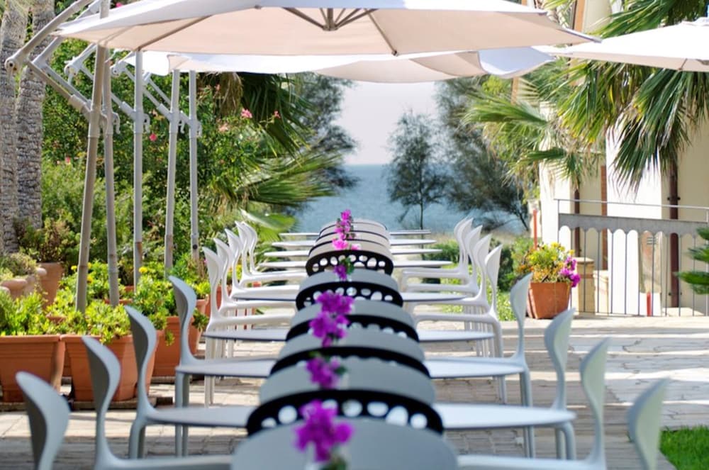Paestum Inn Beach Resort 46/69