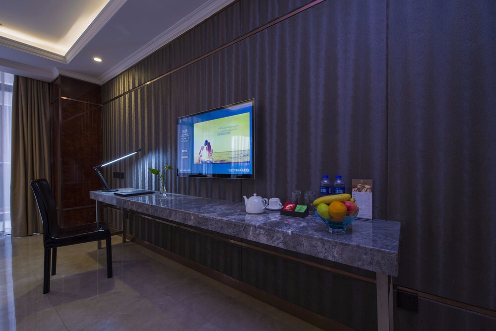 Zhong Tian Mayfair Hotel 48/56