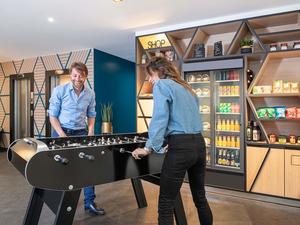 Adagio Paris Montrouge 53/64