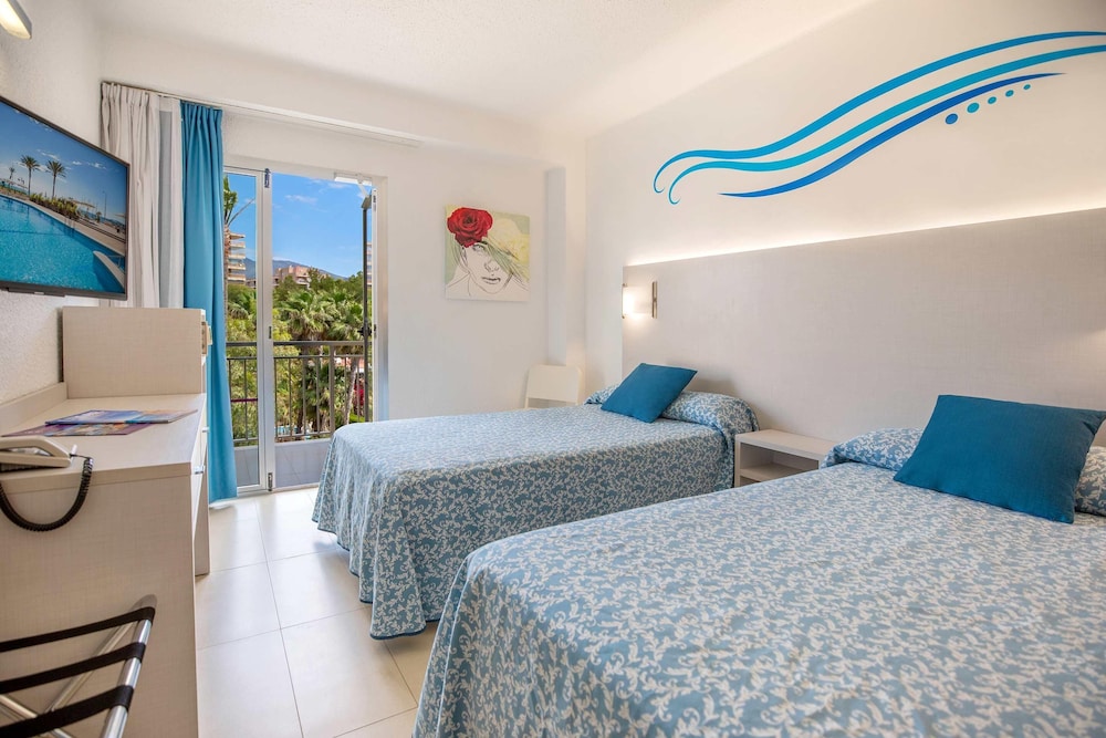 Hotel Servigroup Trinimar 16/48