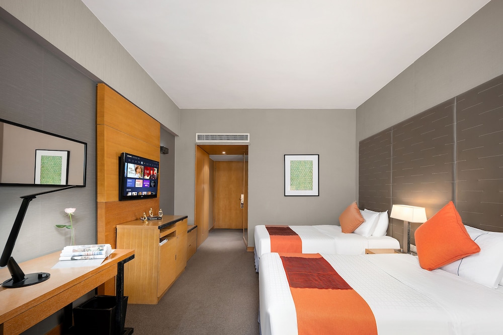 Jianguo Guangzhou Hotel 33/59