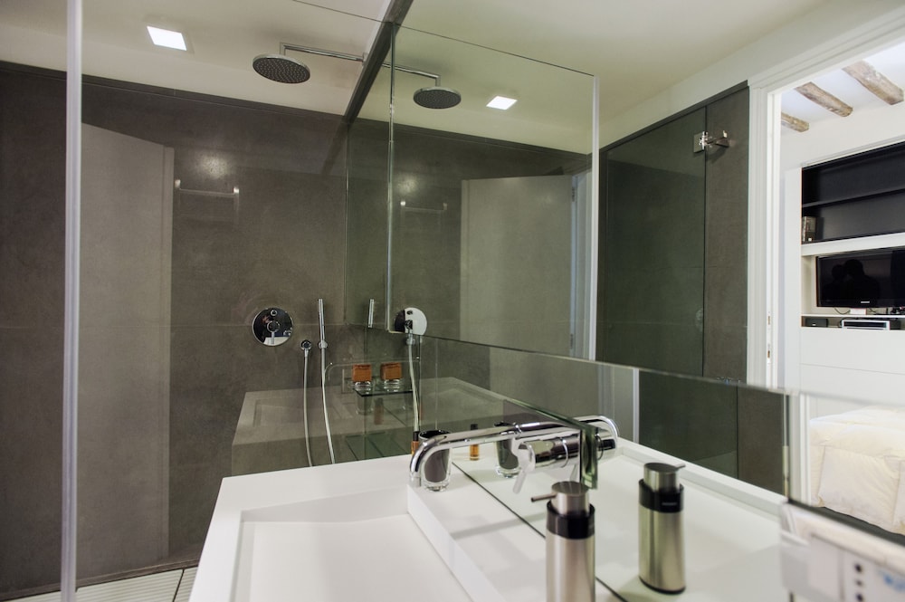 Oro - WR Apartments near Castel Sant Angelo 18/19