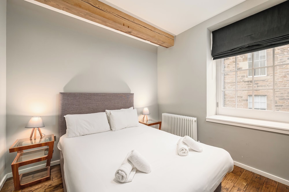 Destiny Scotland - The Malt House Apartments 8/50