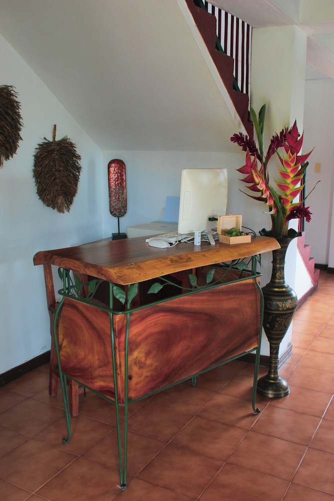 Casa Abba Hotel 4/50