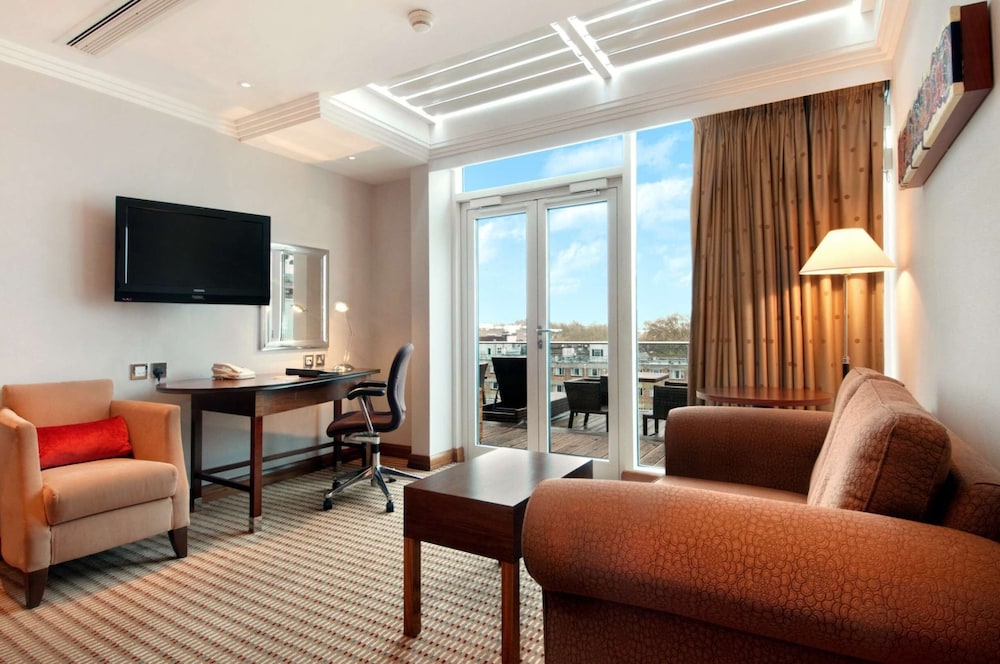 Hilton London Paddington 55/84