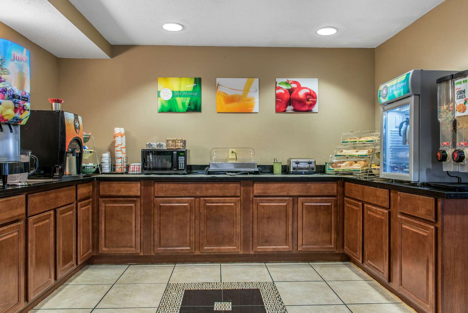 Quality Inn Bloomington Near University 7/39
