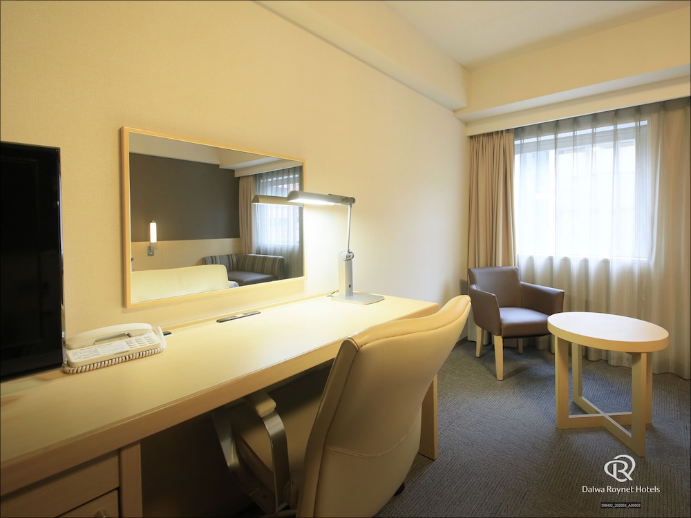 Daiwa Roynet Hotel Yokohama Kannai 29/30