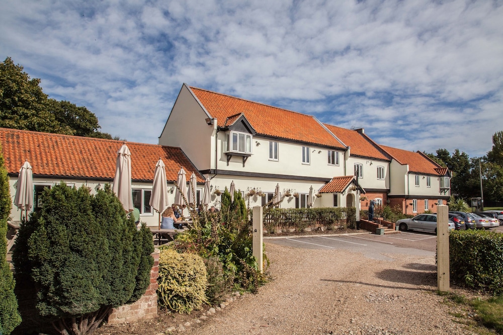 Wayford Bridge Inn 44/47
