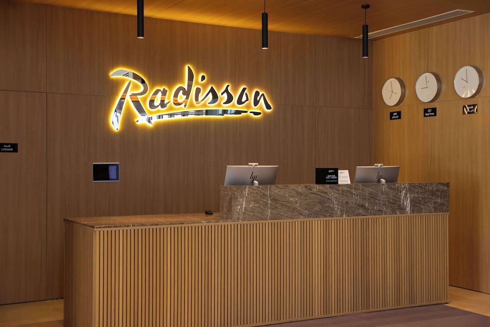 Radisson Hotel & Residence Riyadh Olaya 9/65