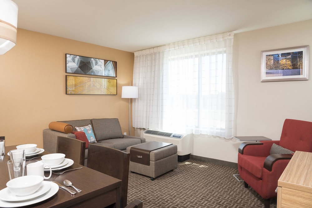 TownePlace Suites by Marriott Ontario-Mansfield 24/38