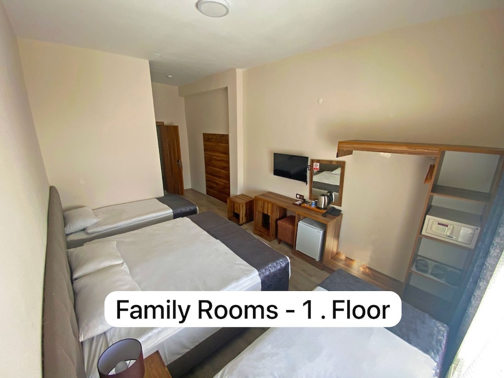 Zumrut Palas Otel 8/44