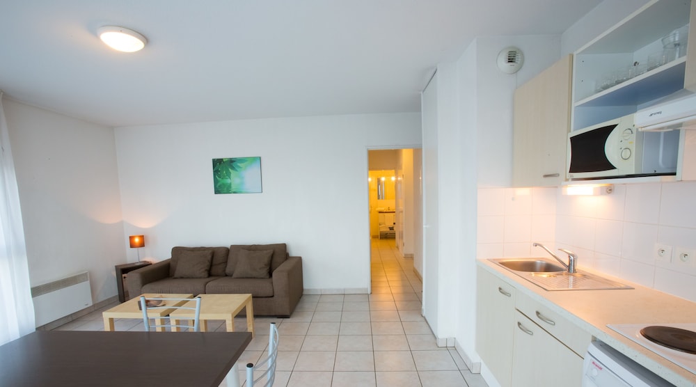 All Suites Appart Hotel Merignac 36/51