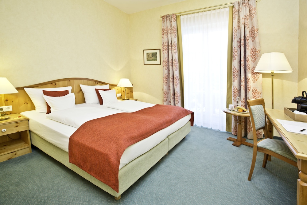 Hotel Freisinger Hof 17/50