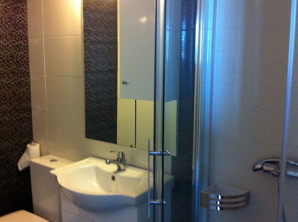 Fantasia Hotel Apartments 41/46