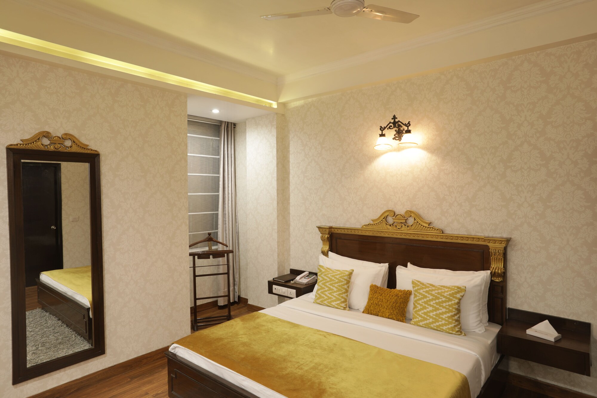 EXECUTIVE, SUITE, DOUBLE BED