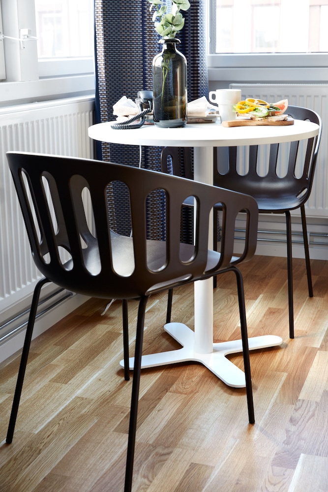 Forenom Aparthotel Kista 38/42