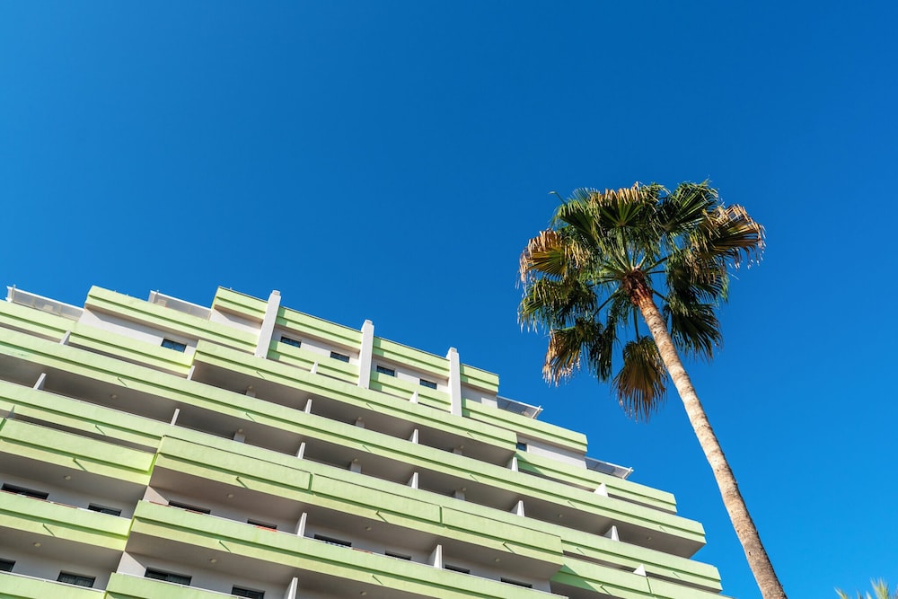 Hotel LIVVO Anamar Suites in San Bartolome de Tirajana