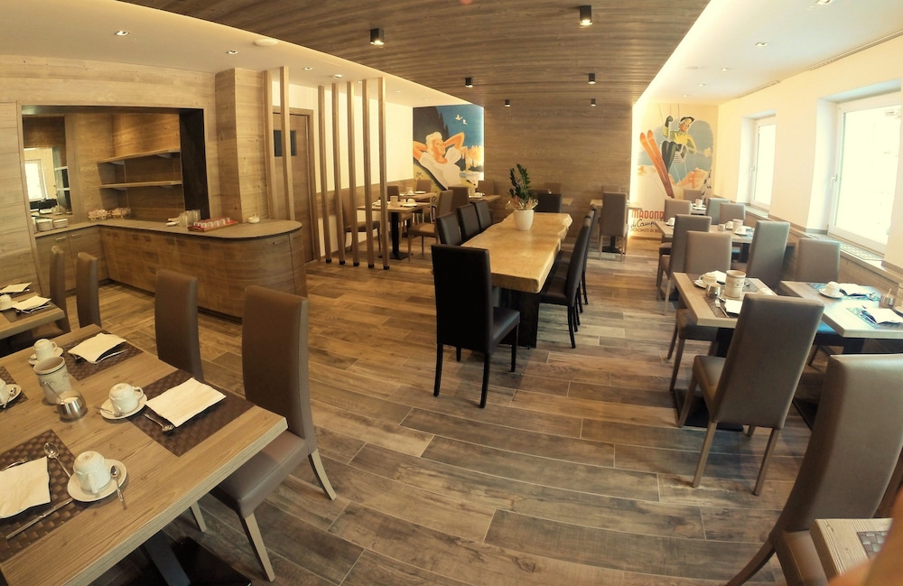 Arnica Hotel 37/47