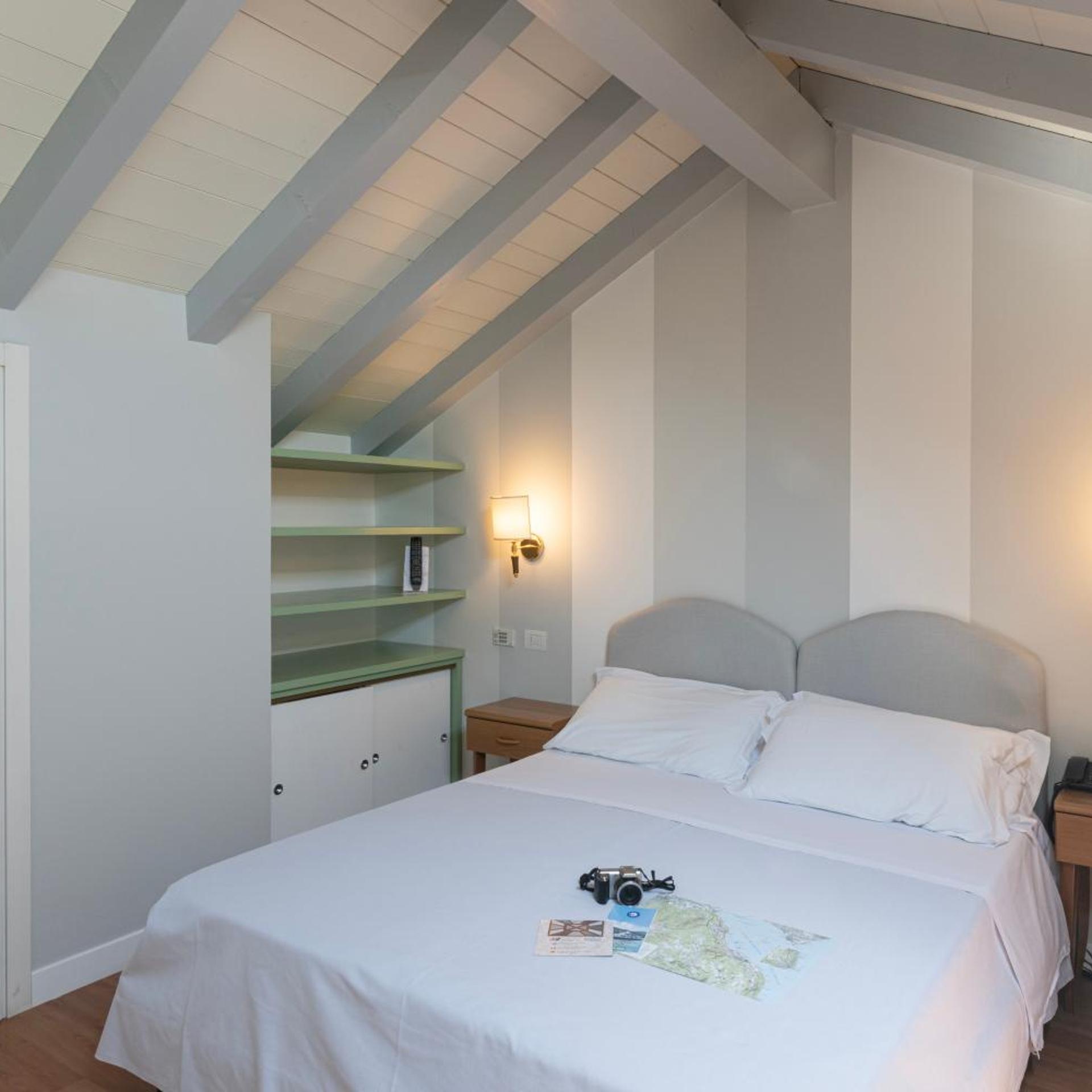Mini, Suite, Lake View, Two Story