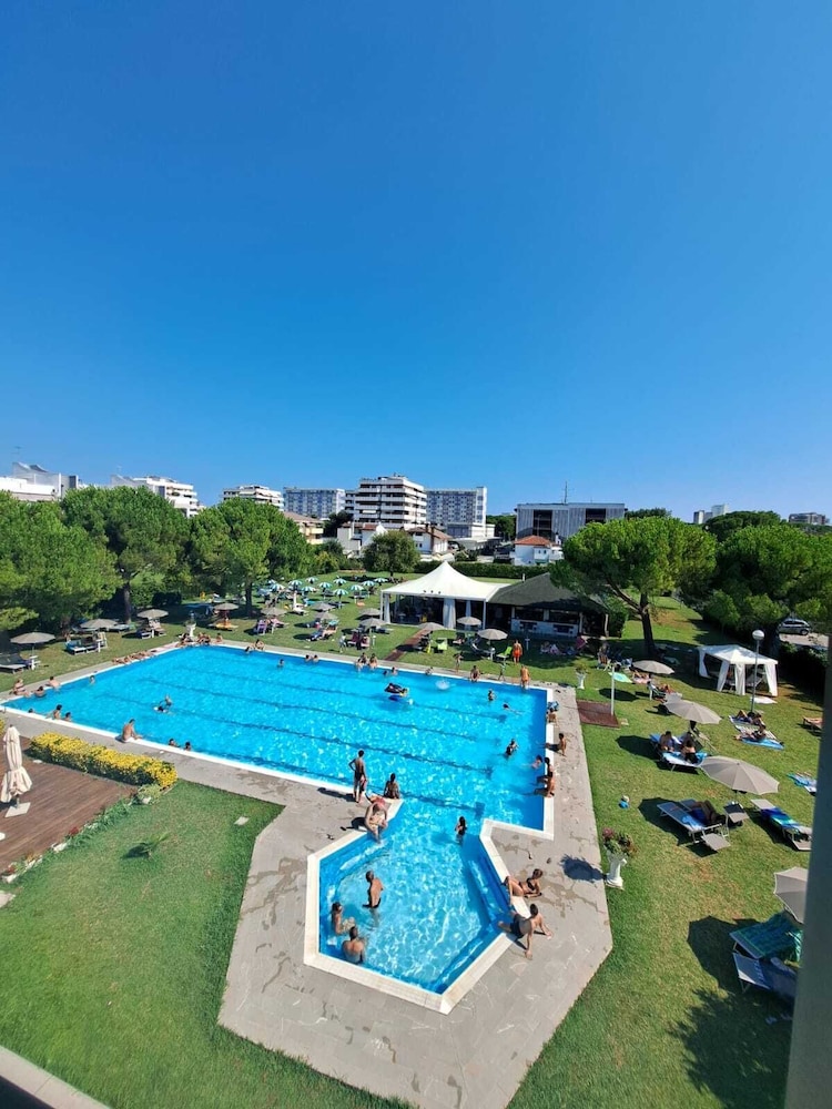HOTEL FALCONE 31/32