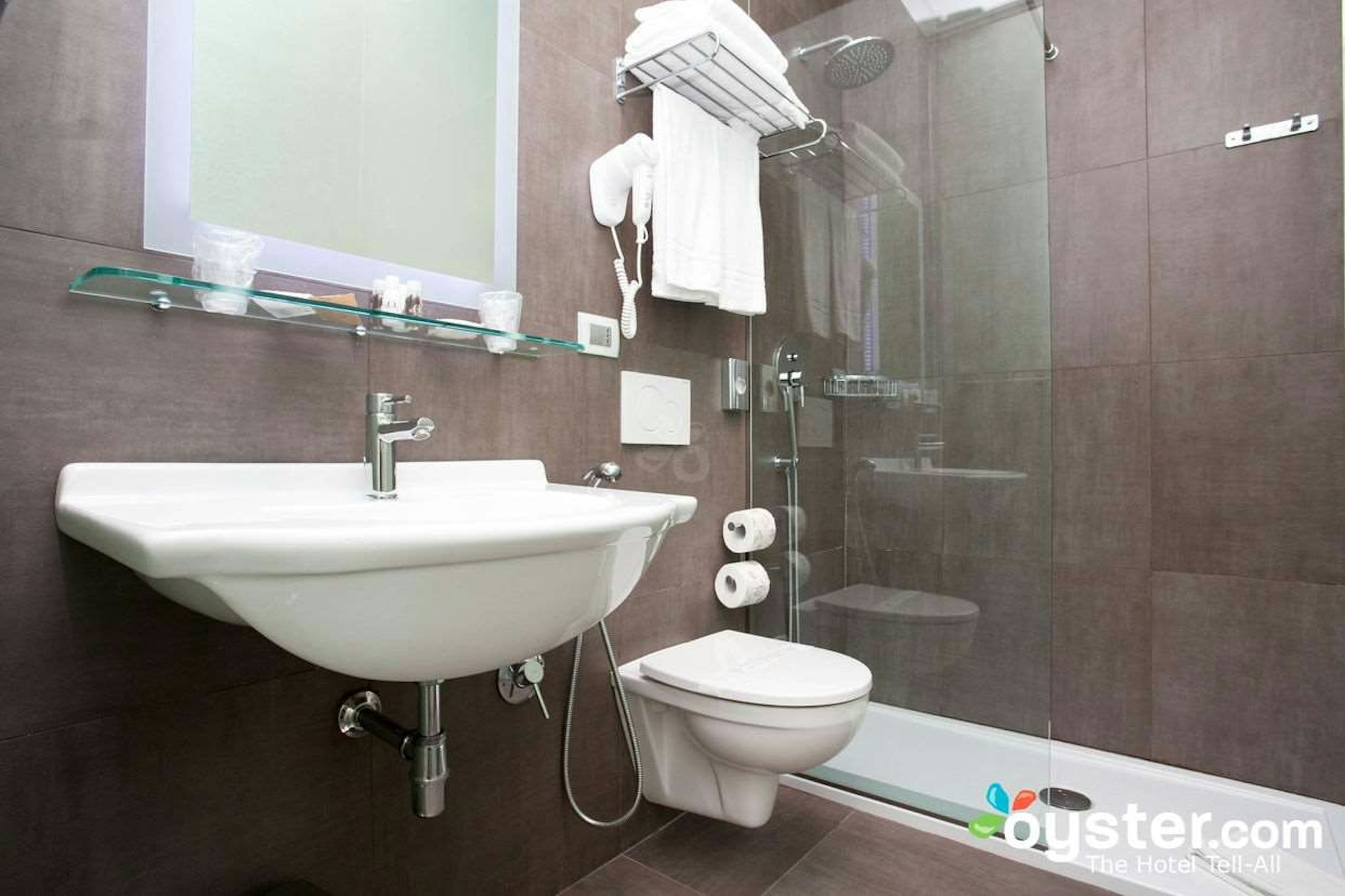 Hotel 33 Baroni 46/50