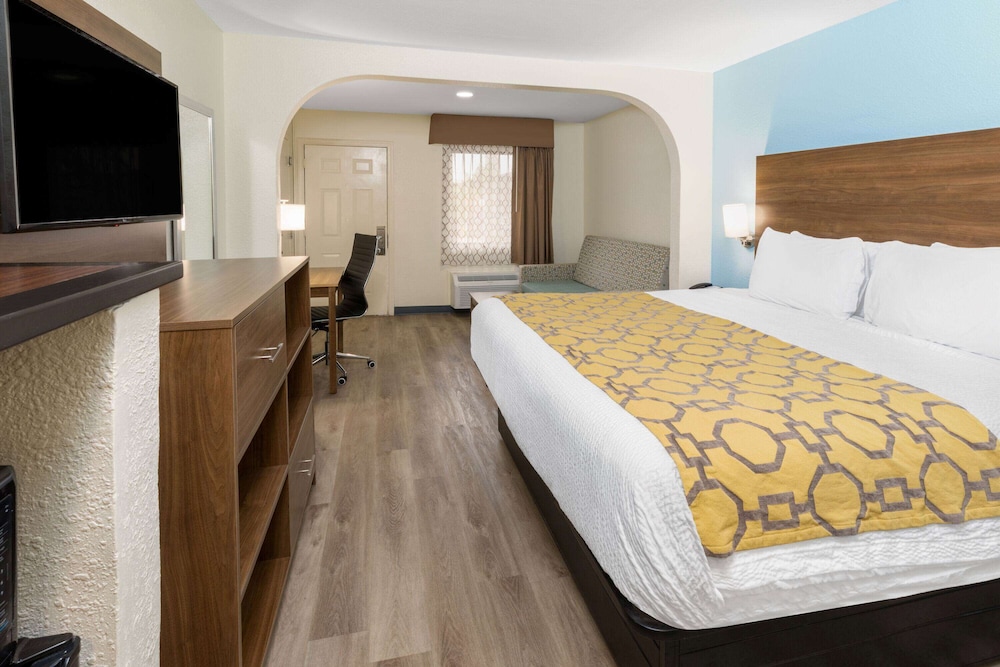 Room, King Bed, Accessible