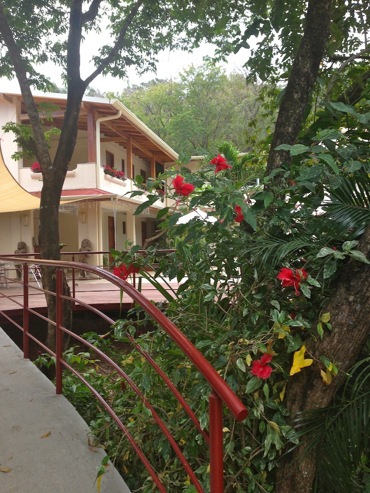 Montelaguna Boutique Hotel 46/50